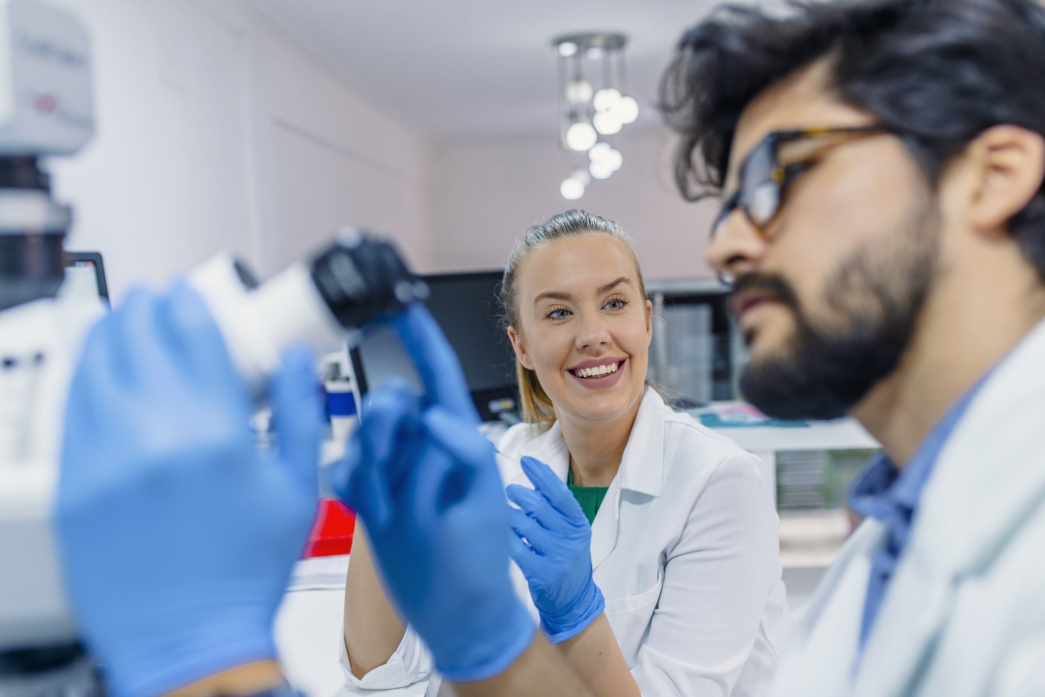 La CNAM prévoit de réduire le taux de remboursement des laboratoires pour les analyses médicales